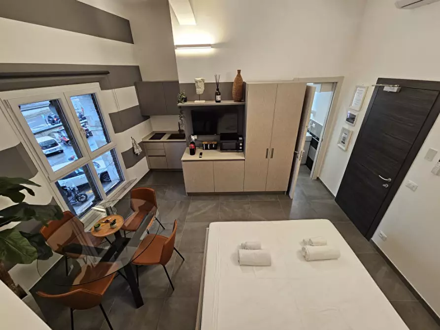 Immagine 1 di Appartamento in vendita  in VICO GIANNINI a Genova