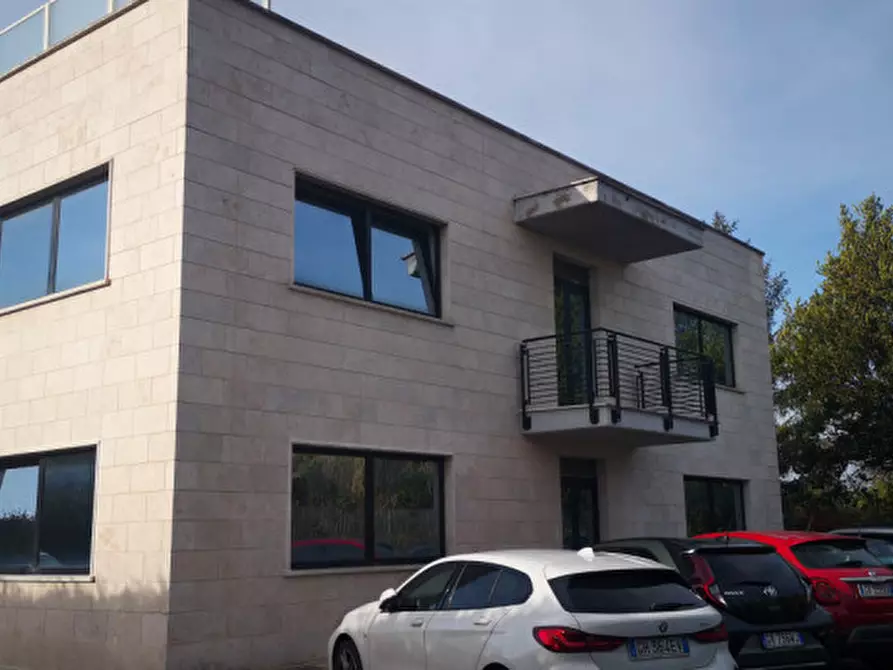 Immagine 2 di Ufficio in affitto  in Via Castello della Magliana 18 a Roma