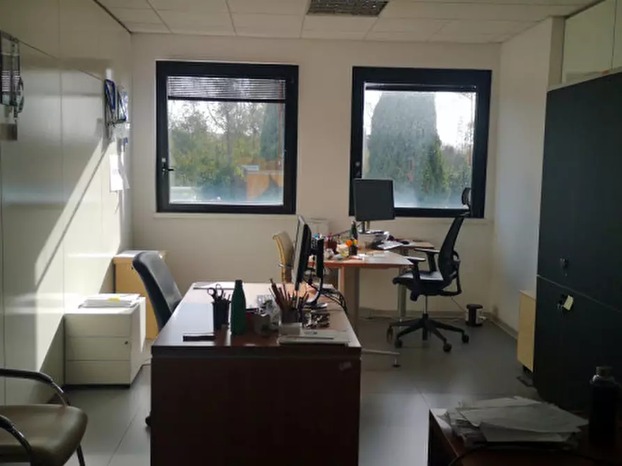 Immagine 7 di Ufficio in affitto  in Via Castello della Magliana 18 a Roma