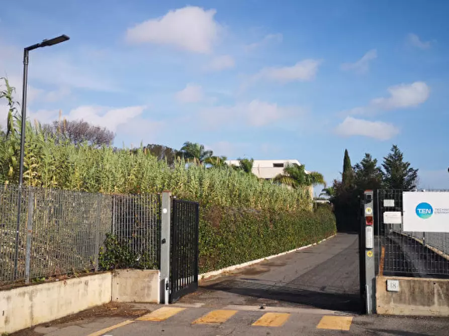 Immagine 13 di Ufficio in affitto  in Via Castello della Magliana 18 a Roma