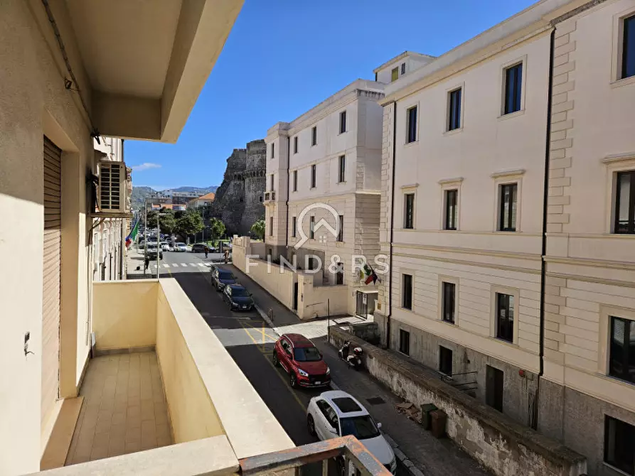 Immagine 1 di Appartamento in vendita  in via Antonio Cimino a Reggio Di Calabria