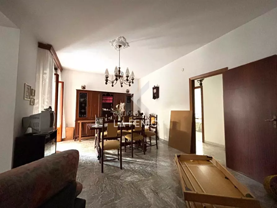 Immagine 11 di Appartamento in vendita  in Viale dei lecci, 32 a Martina Franca