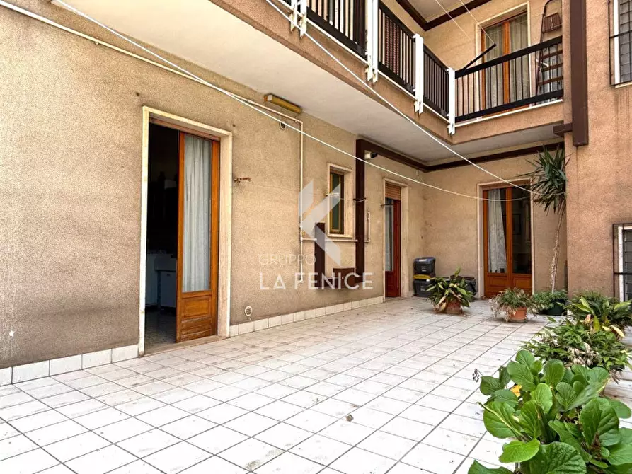 Immagine 16 di Appartamento in vendita  in Viale dei lecci, 32 a Martina Franca