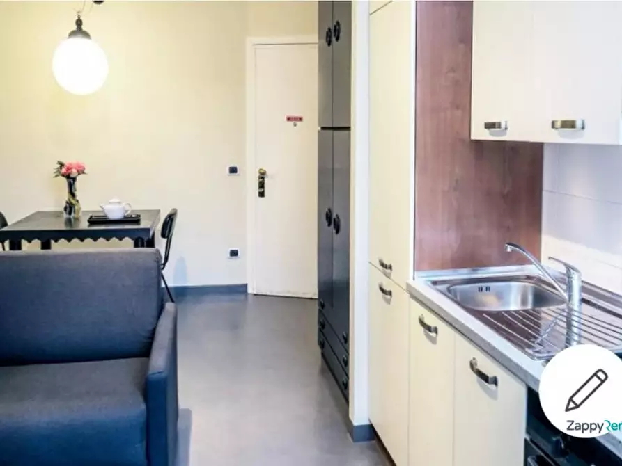 Immagine 1 di Appartamento in affitto  in Via Francesco de Sanctis a Milano