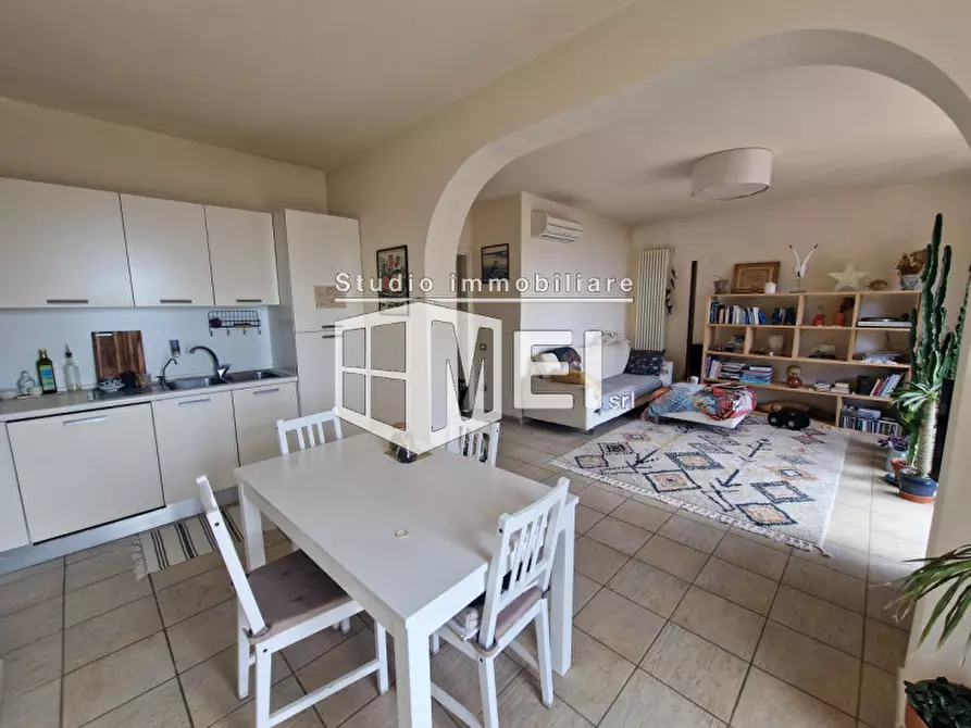 Immagine 28 di Villa in vendita  in via Kaiser Parodi a Livorno