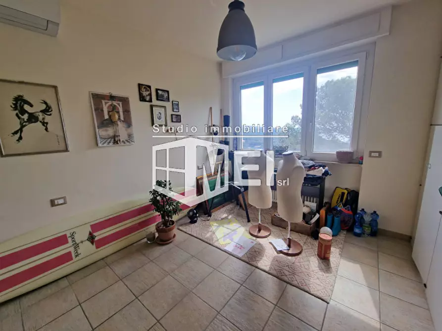 Immagine 31 di Villa in vendita  in via Kaiser Parodi a Livorno