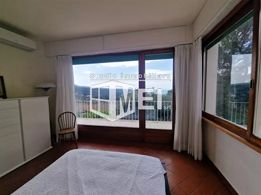 Immagine 63 di Villa in vendita  in via Kaiser Parodi a Livorno