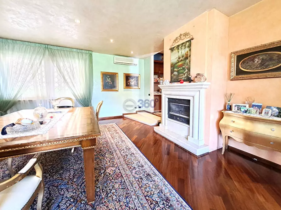 Immagine 20 di Villa in vendita  in Via kennedy a Paderno Franciacorta