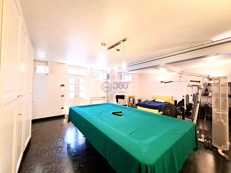 Immagine 38 di Villa in vendita  in Via kennedy a Paderno Franciacorta