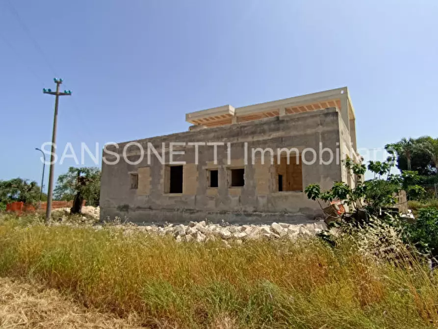 Immagine 9 di Villa in vendita  in STRY a Fasano