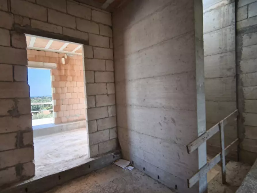 Immagine 47 di Villa in vendita  in STRY a Fasano