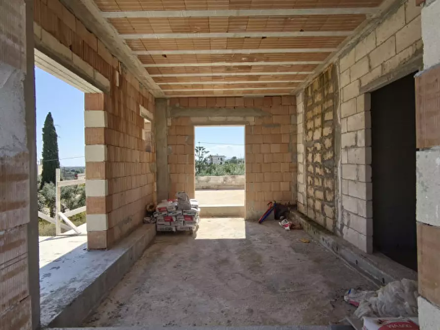 Immagine 50 di Villa in vendita  in STRY a Fasano