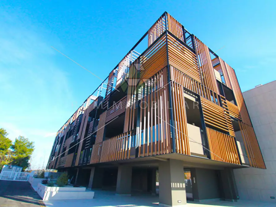 Immagine 6 di Appartamento in vendita  in Via Montegallo a Roma