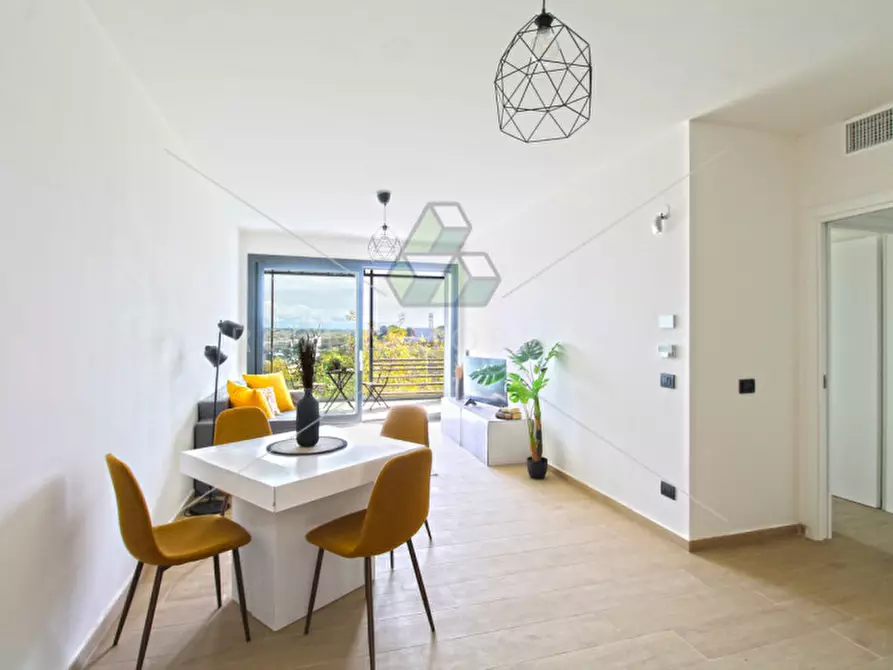 Immagine 7 di Appartamento in vendita  in Via Montegallo a Roma