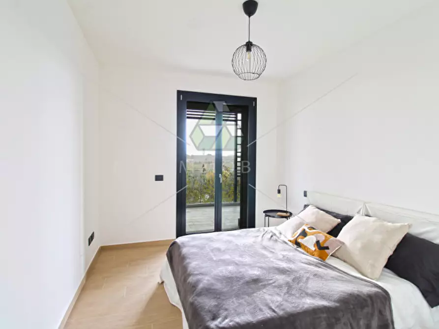 Immagine 15 di Appartamento in vendita  in Via Montegallo a Roma