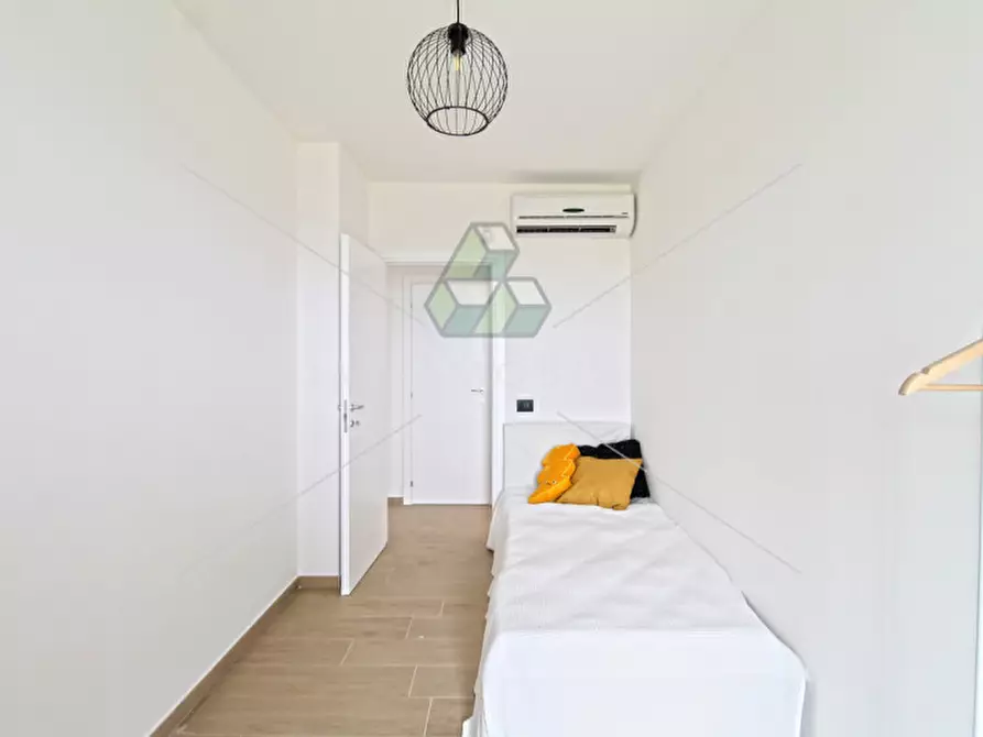 Immagine 22 di Appartamento in vendita  in Via Montegallo a Roma