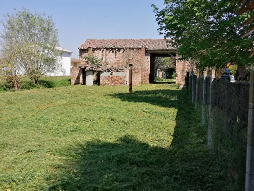 Immagine 4 di Villetta a schiera in vendita  a Santa Giustina In Colle