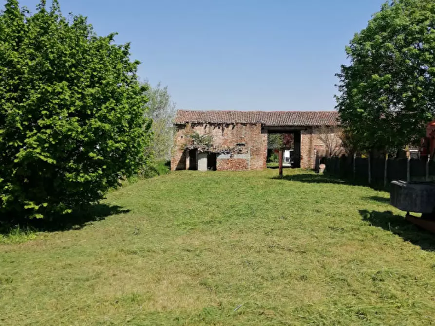 Immagine 5 di Villetta a schiera in vendita  a Santa Giustina In Colle