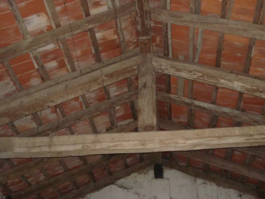 Immagine 10 di Villetta a schiera in vendita  a Santa Giustina In Colle