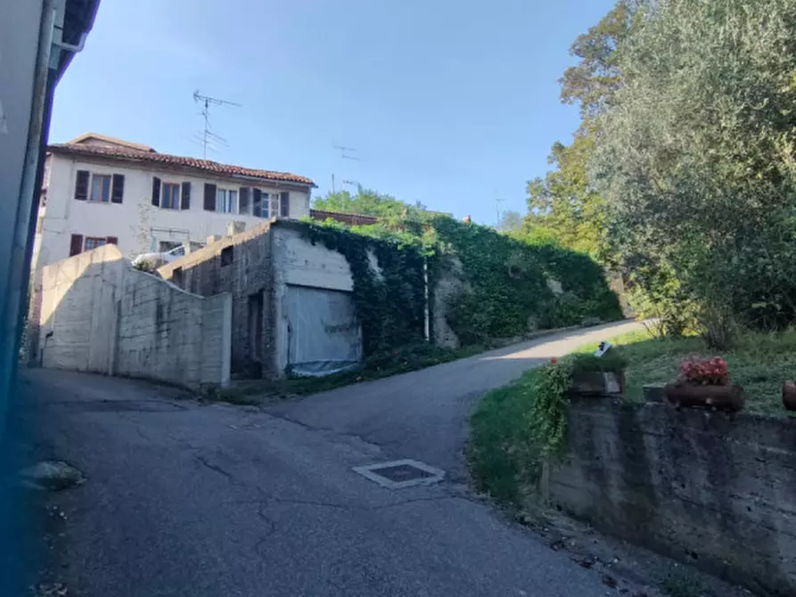 Immagine 21 di Rustico / casale in vendita  in Via della Chiesa a Mombello Monferrato
