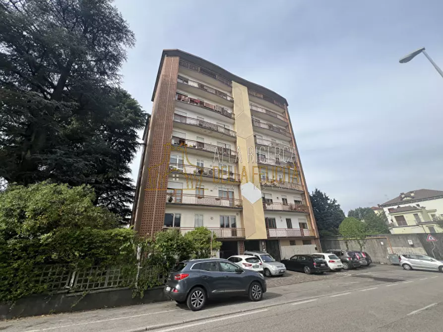 Immagine 1 di Appartamento in vendita  in Via Campo Sportivo 6 a Schio