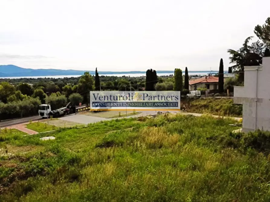 Immagine 8 di Villa in vendita  in via monticelli a Soiano Del Lago