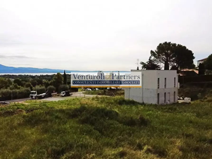Immagine 10 di Villa in vendita  in via monticelli a Soiano Del Lago