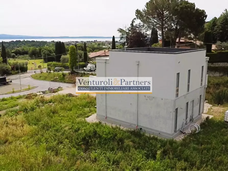 Immagine 12 di Villa in vendita  in via monticelli a Soiano Del Lago