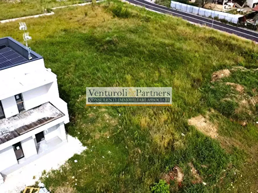 Immagine 14 di Villa in vendita  in via monticelli a Soiano Del Lago