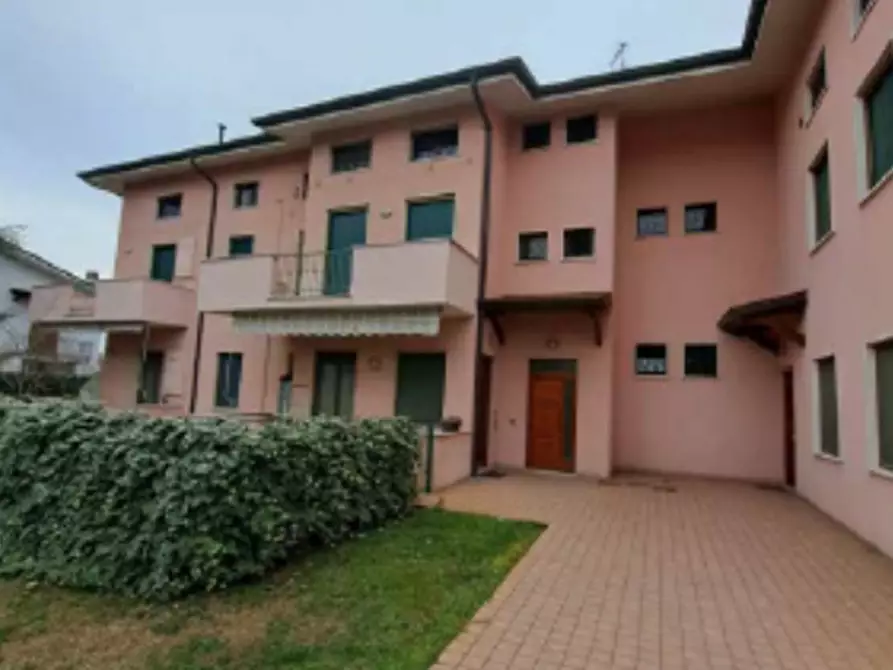 Immagine 1 di Appartamento in vendita  in VIA FABIO FILZI N. 8 a Borgo Virgilio