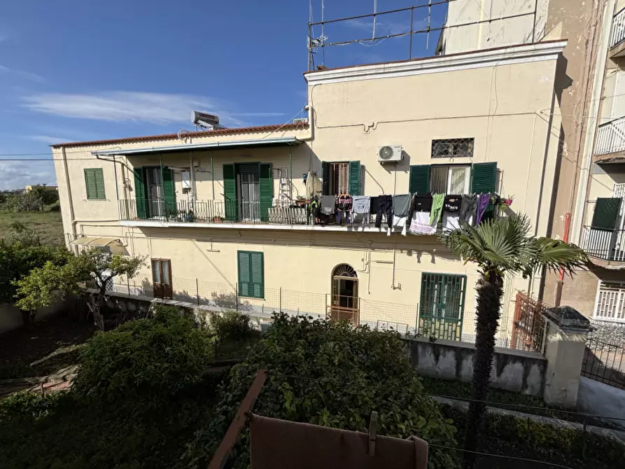 Immagine 1 di Appartamento in vendita  in via cimaglia a Torre Del Greco