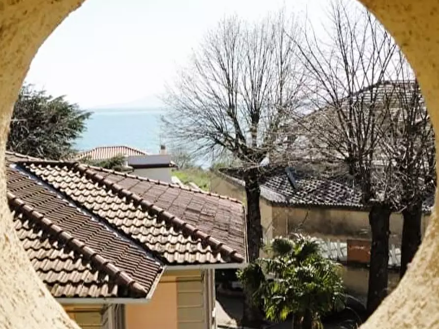 Immagine 2 di Appartamento in vendita  a Passignano Sul Trasimeno