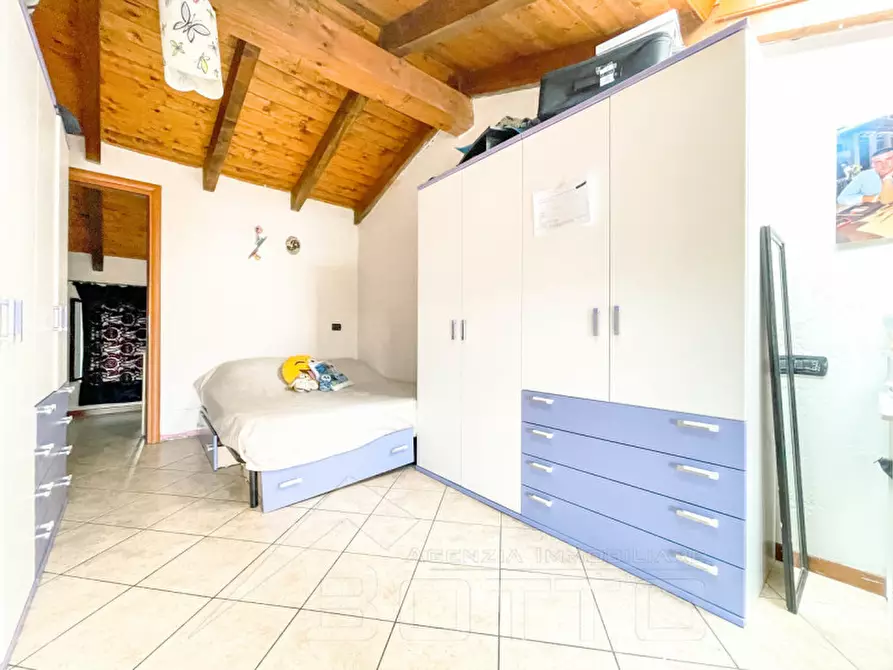 Immagine 14 di Casa indipendente in vendita  in via del ponte 10 a Momo