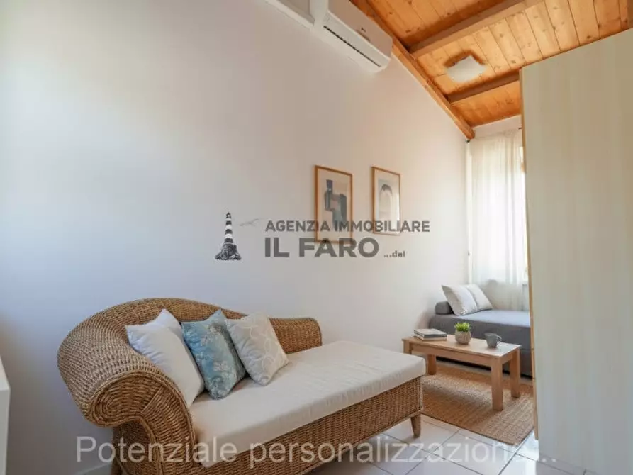 Immagine 8 di Appartamento in vendita  in Via Cala Chiesa a La Maddalena