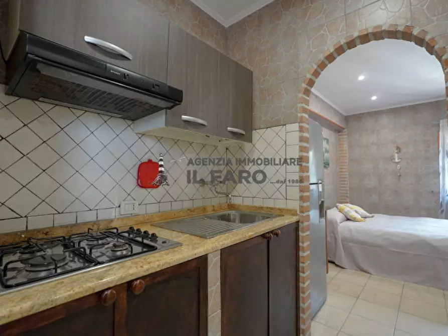 Immagine 10 di Appartamento in vendita  in Via Cala Chiesa a La Maddalena
