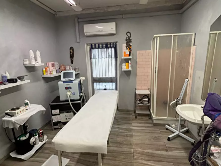 Immagine 8 di Attività commerciale in affitto  in VIA DELL'OLIVUZZO a Firenze