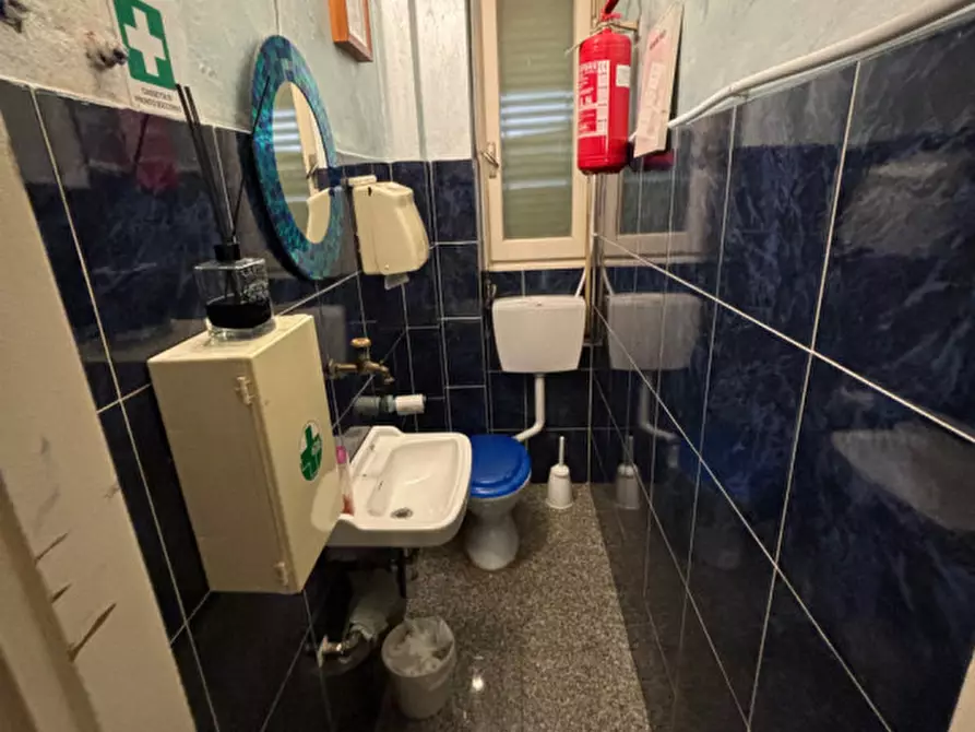 Immagine 9 di Attività commerciale in affitto  in VIA DELL'OLIVUZZO a Firenze