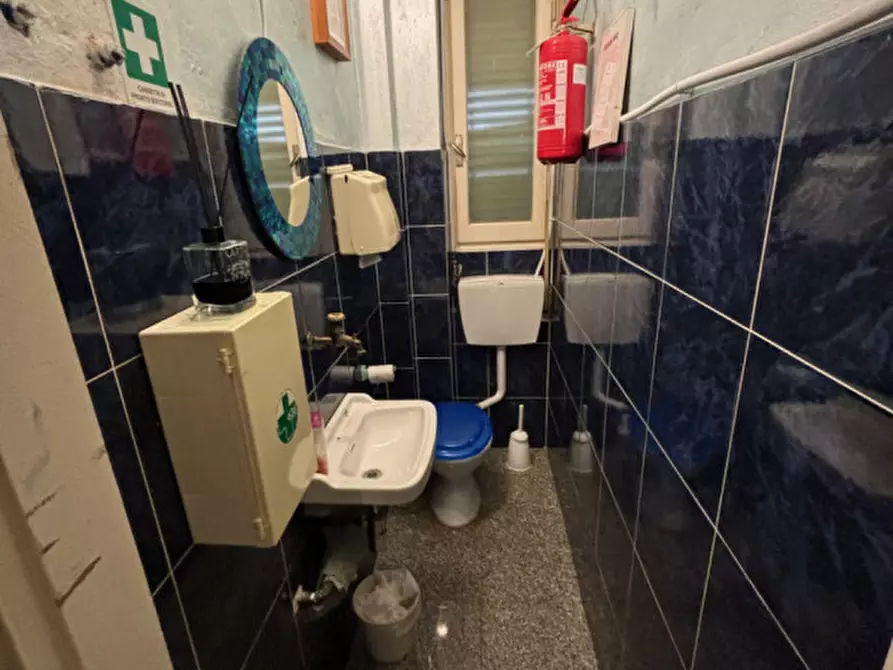 Immagine 10 di Attività commerciale in affitto  in VIA DELL'OLIVUZZO a Firenze