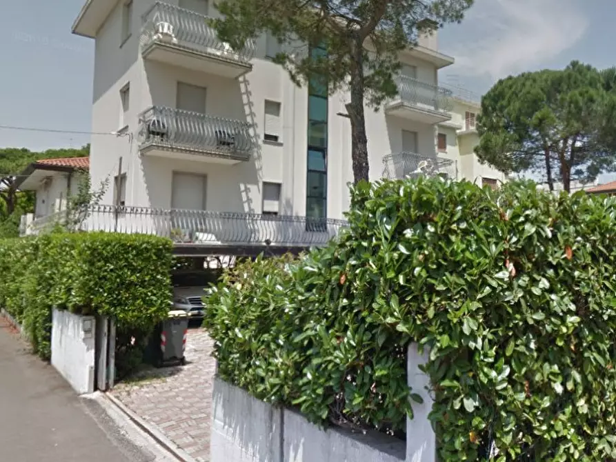 Immagine 1 di Appartamento in vendita  in Via Niccolò Tommaseo, 2 a Jesolo