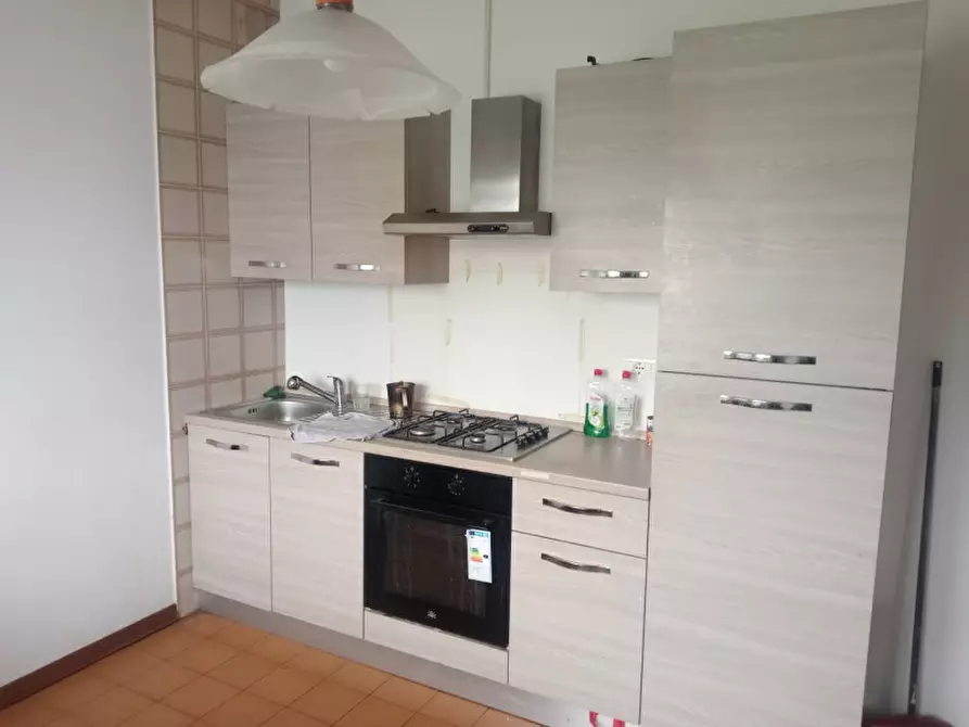 Immagine 1 di Appartamento in vendita  in bajardi a Padova
