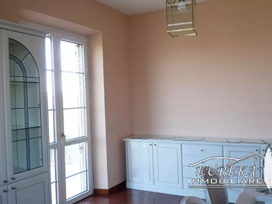 Immagine 14 di Villa in vendita  in via roma 152 a Castiglione Del Lago