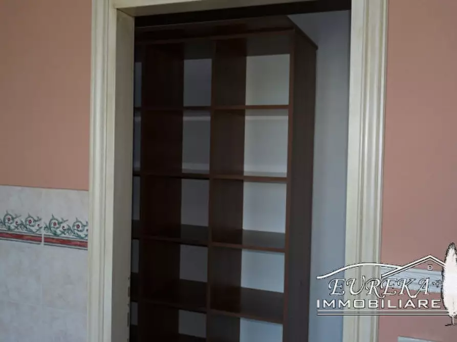 Immagine 16 di Villa in vendita  in via roma 152 a Castiglione Del Lago