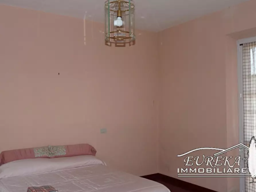 Immagine 20 di Villa in vendita  in via roma 152 a Castiglione Del Lago