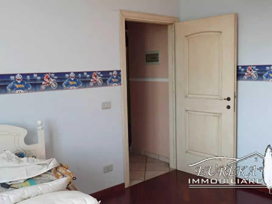 Immagine 24 di Villa in vendita  in via roma 152 a Castiglione Del Lago