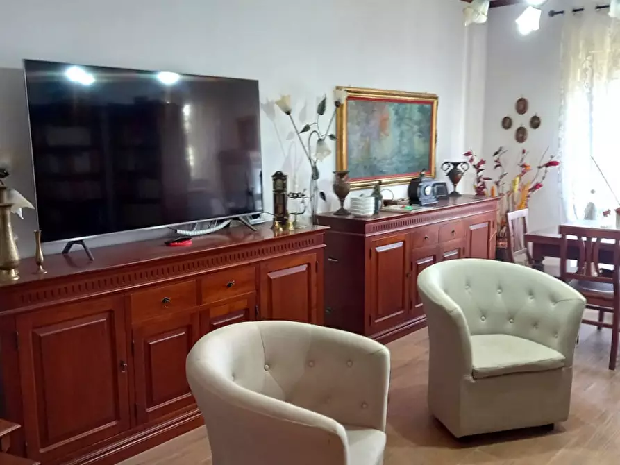 Immagine 1 di Appartamento in vendita  in via di casalotti 53 a Roma