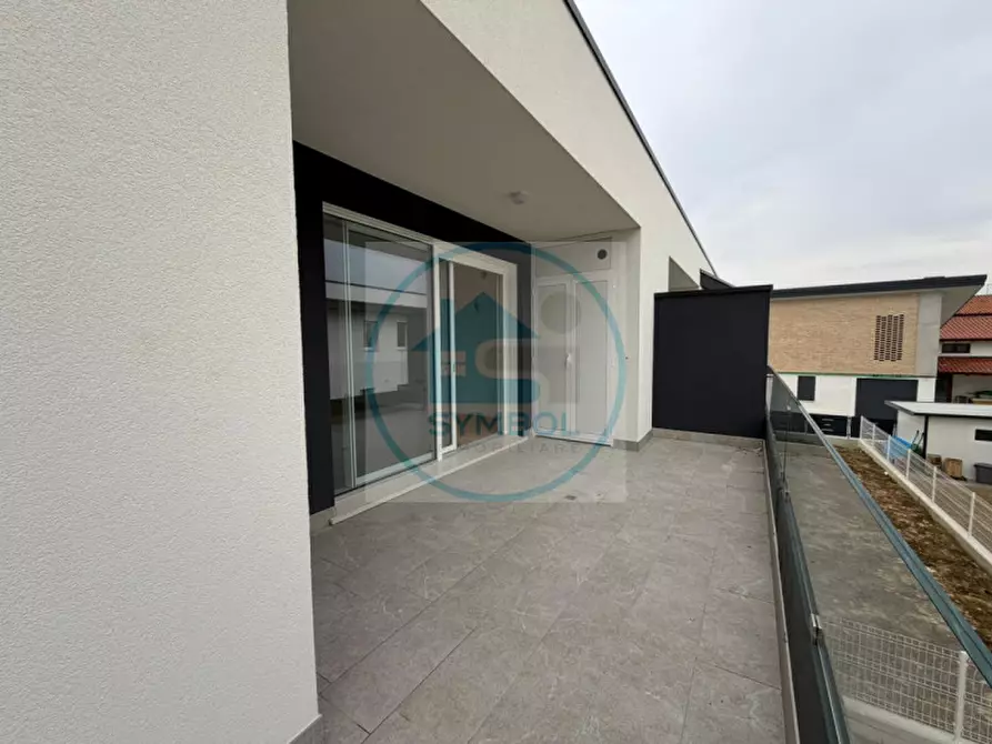 Immagine 6 di Appartamento in vendita  in VIA CADORE a Salzano