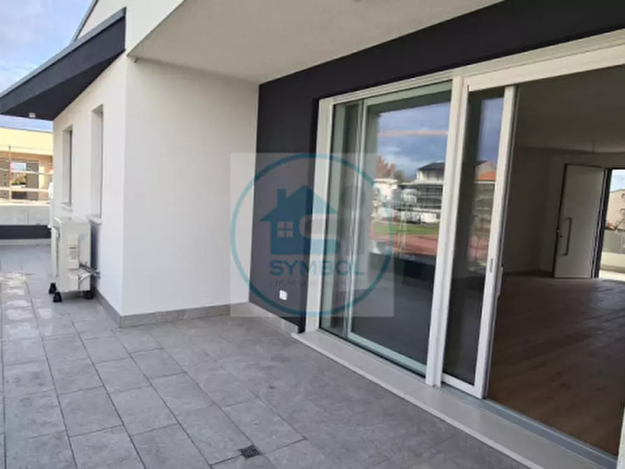 Immagine 11 di Appartamento in vendita  in VIA CADORE a Salzano