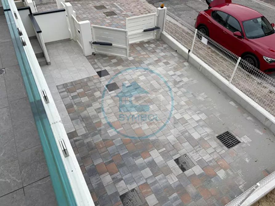 Immagine 13 di Appartamento in vendita  in VIA CADORE a Salzano