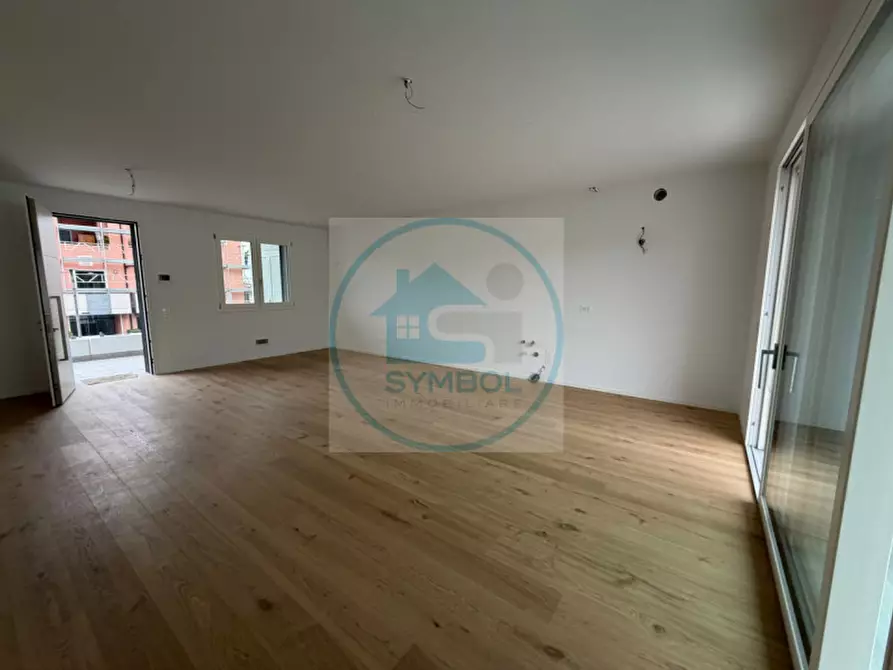 Immagine 14 di Appartamento in vendita  in VIA CADORE a Salzano