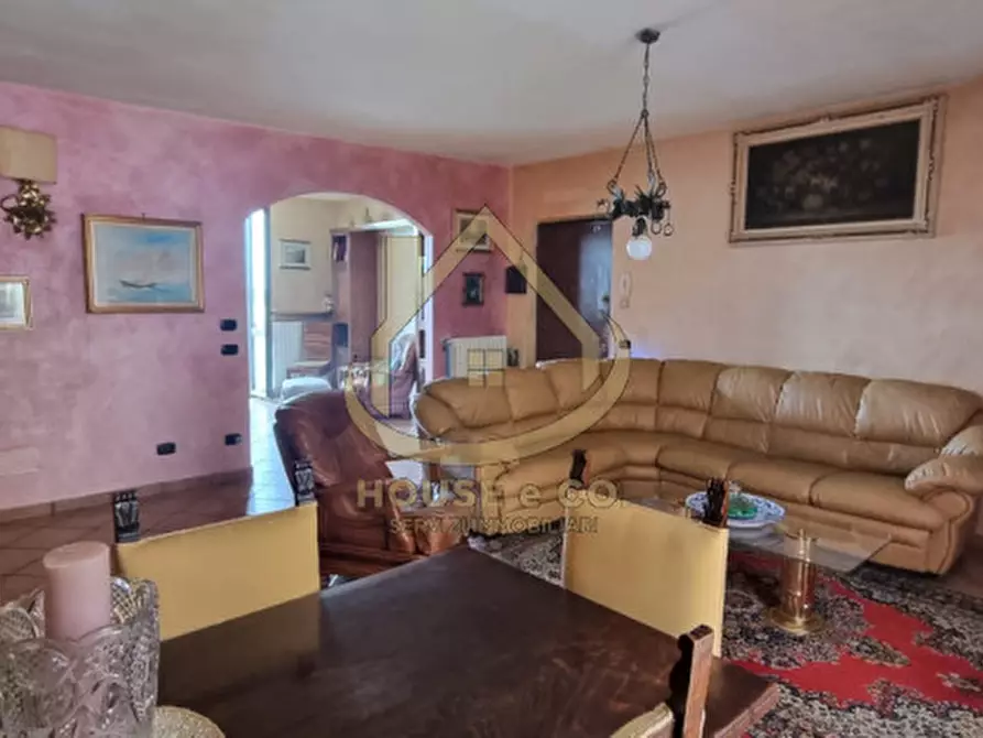 Immagine 1 di Appartamento in vendita  in VIA VIGNATE a Gambolo'